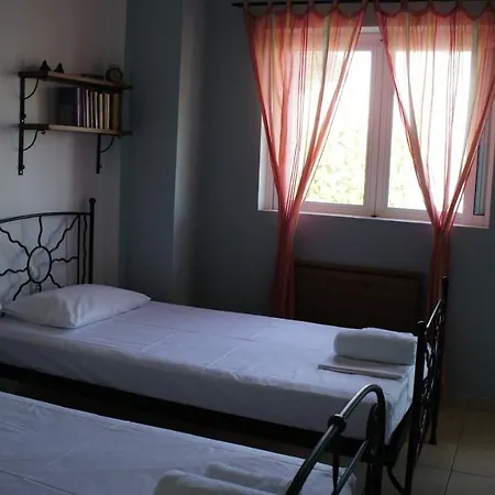 Eoσ Casa de Férias Nikiana